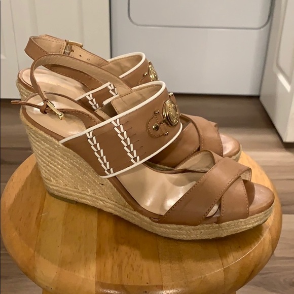 Tommy Hilfiger Wedge - Picture 2 of 4